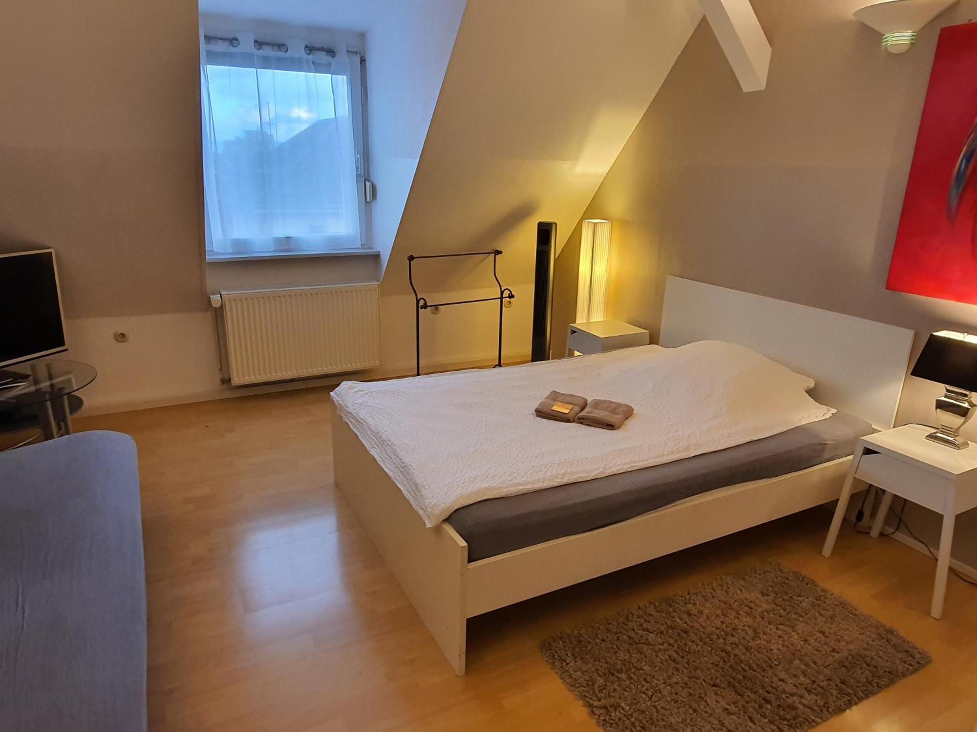 Colodging Mannheim - Private Rooms & Kitchen Экстерьер фото